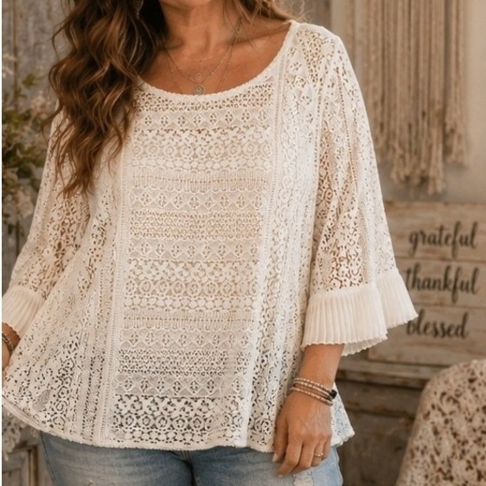 Stylus Ivory Lace Crochet Blouse 1X Pleated Ruffle Bell Sleeve Boho Top